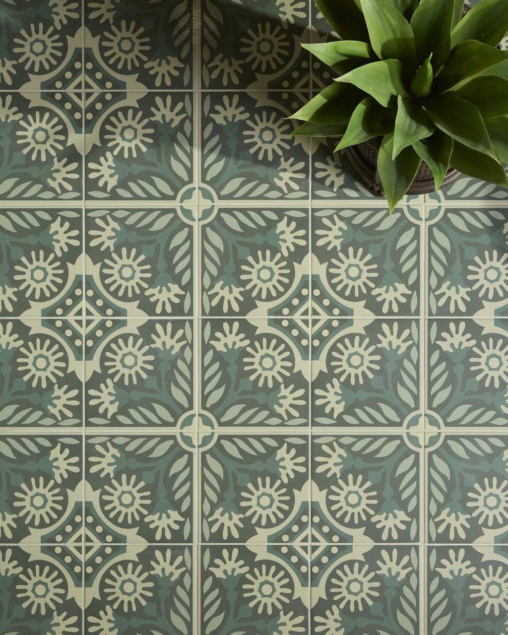 Ca’ Pietra Indirah Porcelain Emerald — official gallery image 3
