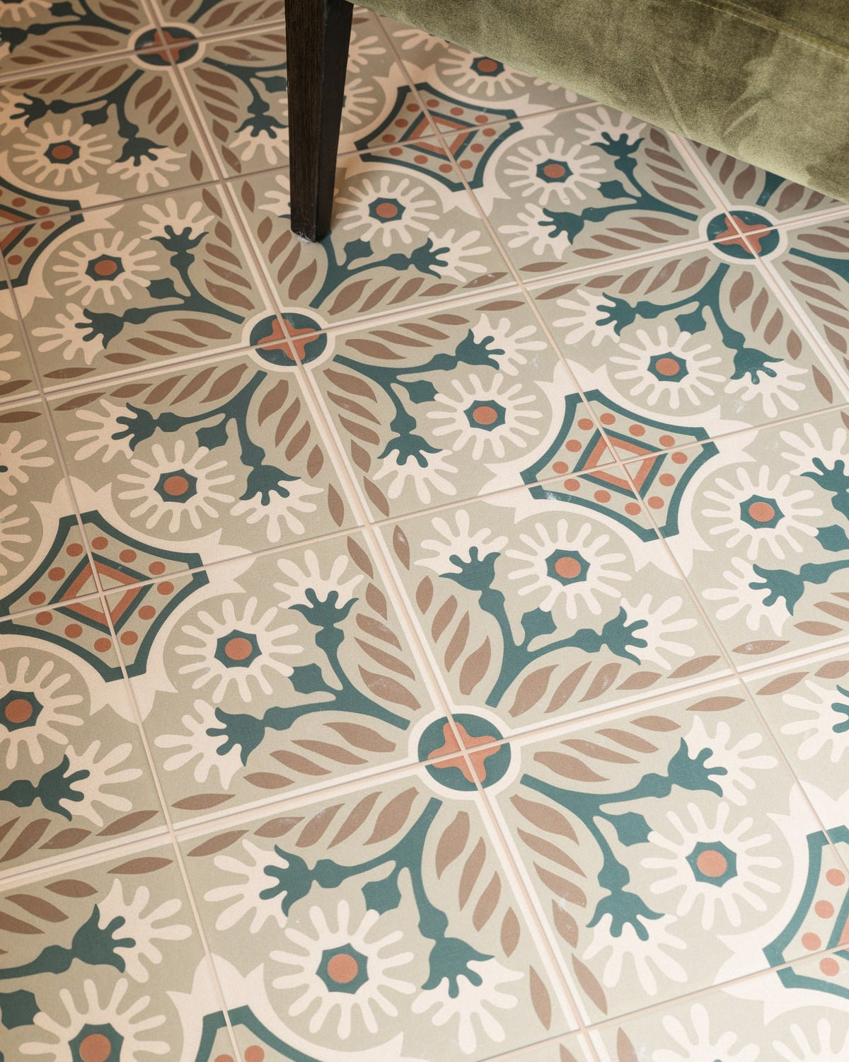 Ca’ Pietra Indirah Porcelain Mocha — official gallery image 5