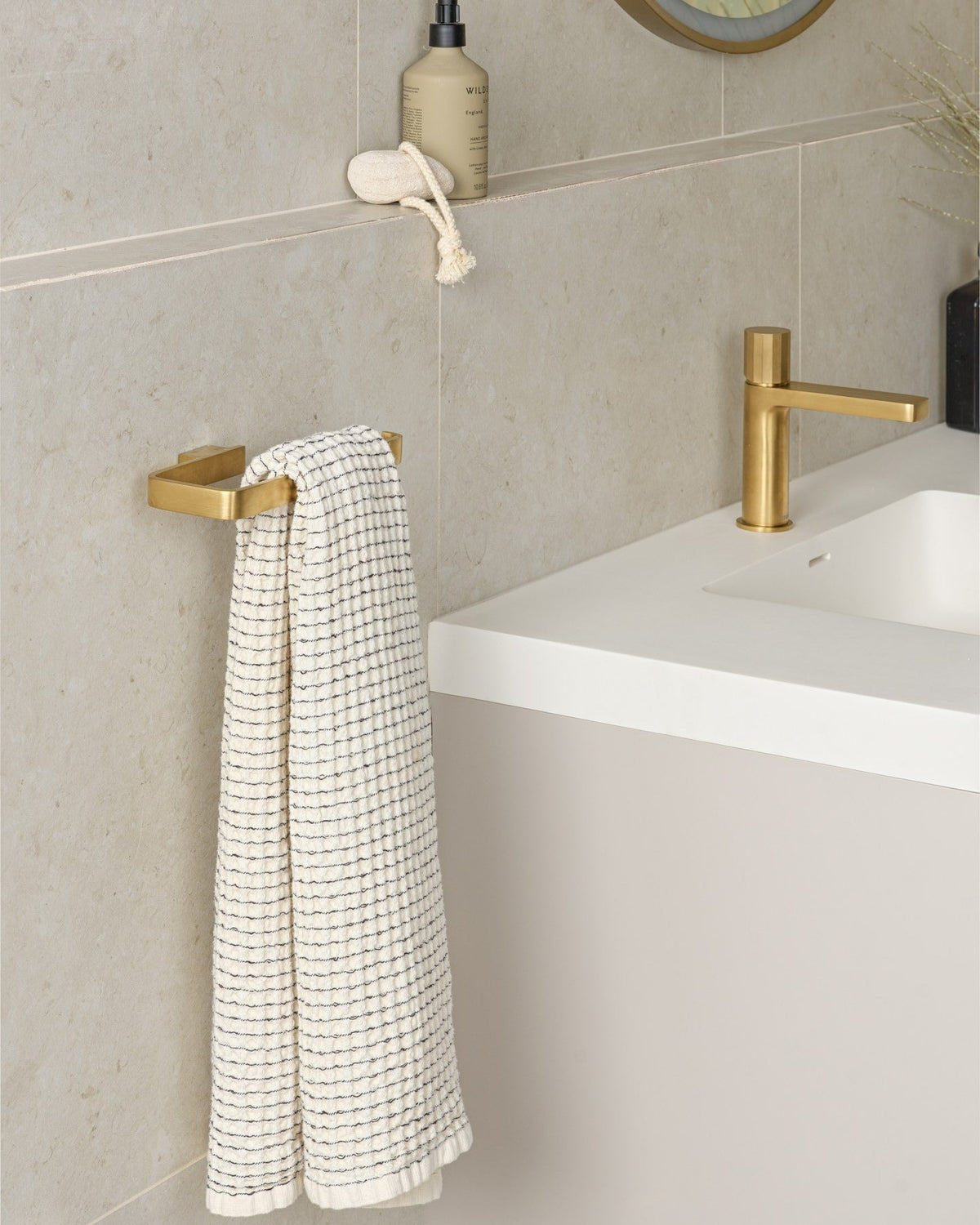 Ca’ Pietra Islington Porcelain White Matt — official gallery image 2