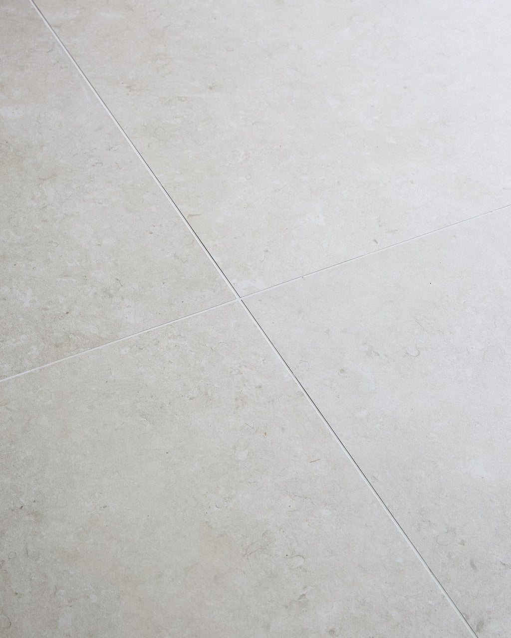 Ca’ Pietra Islington Porcelain White Textured — official gallery image 3