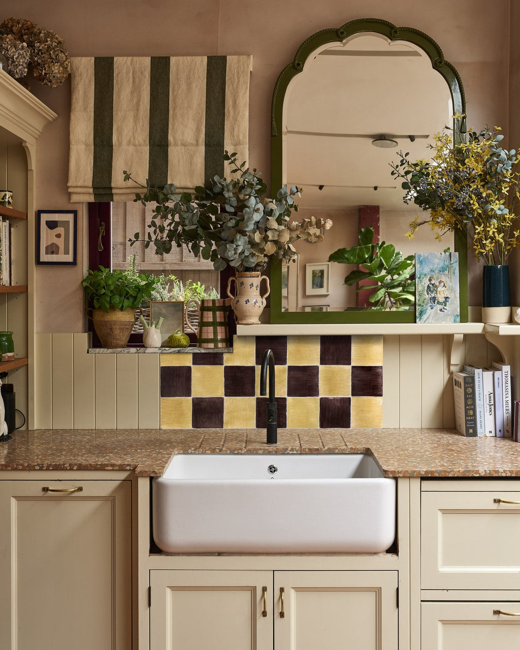 Ca’ Pietra STUDIO Jamboree Handpainted Ceramic Chocolate Field — official gallery image 1