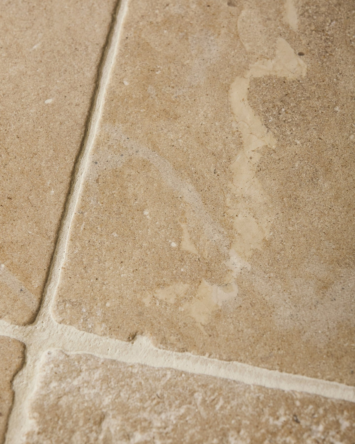 Ca’ Pietra Lacock Limestone Tumbled Finish — official gallery image 13