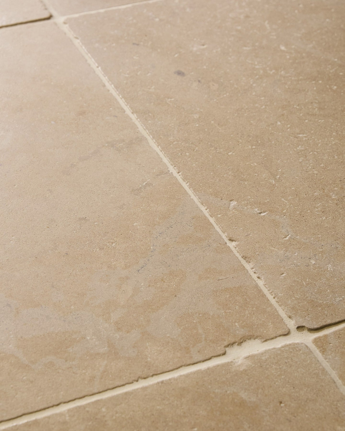 Ca’ Pietra Lacock Limestone Tumbled Finish — official gallery image 15
