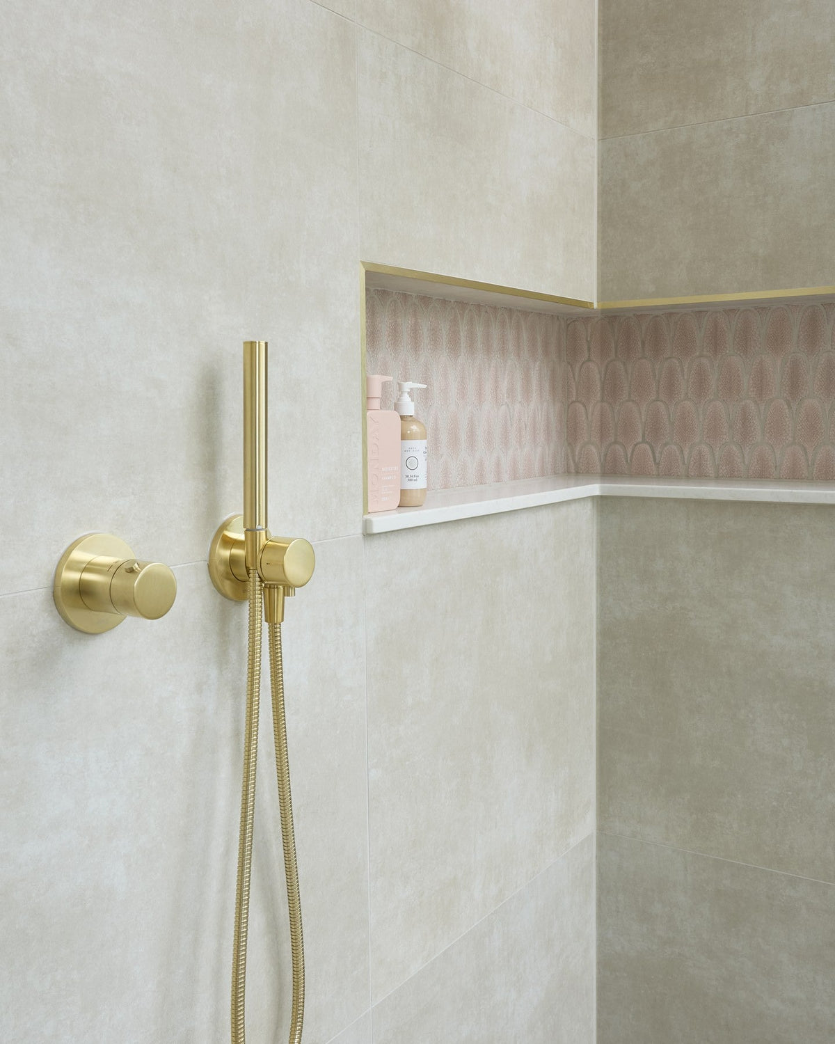 Ca’ Pietra Loft Porcelain Pearl — official gallery image 8
