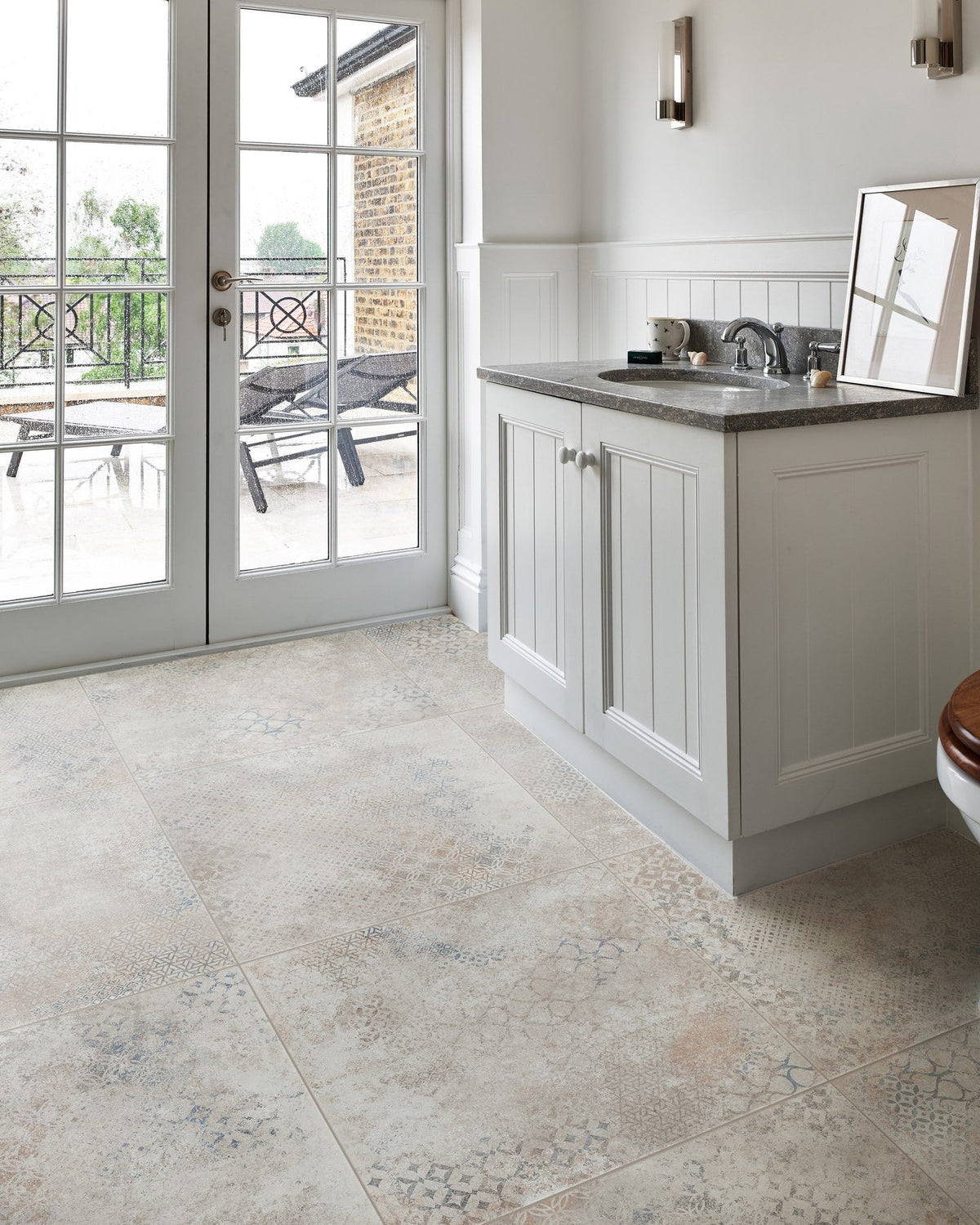 Ca’ Pietra Loft Vintage Porcelain Pearl — official gallery image 1