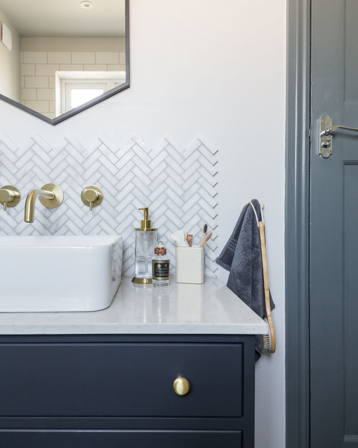Ca’ Pietra Long Island Marble Herringbone Mosaic — official gallery image 3