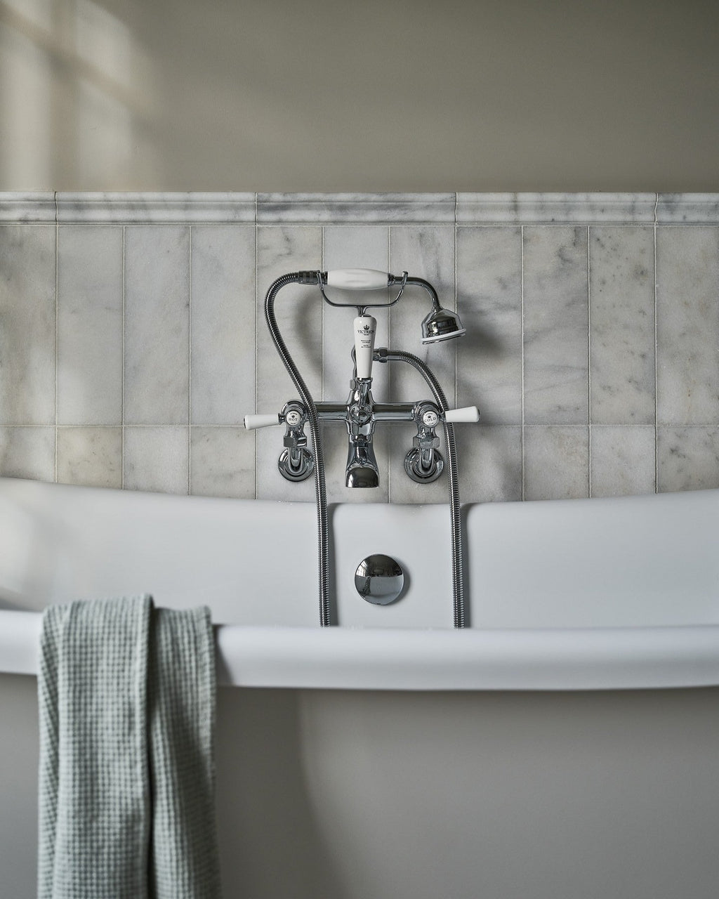 Ca’ Pietra Long Island Marble Honed Finish Dado — official gallery image 1