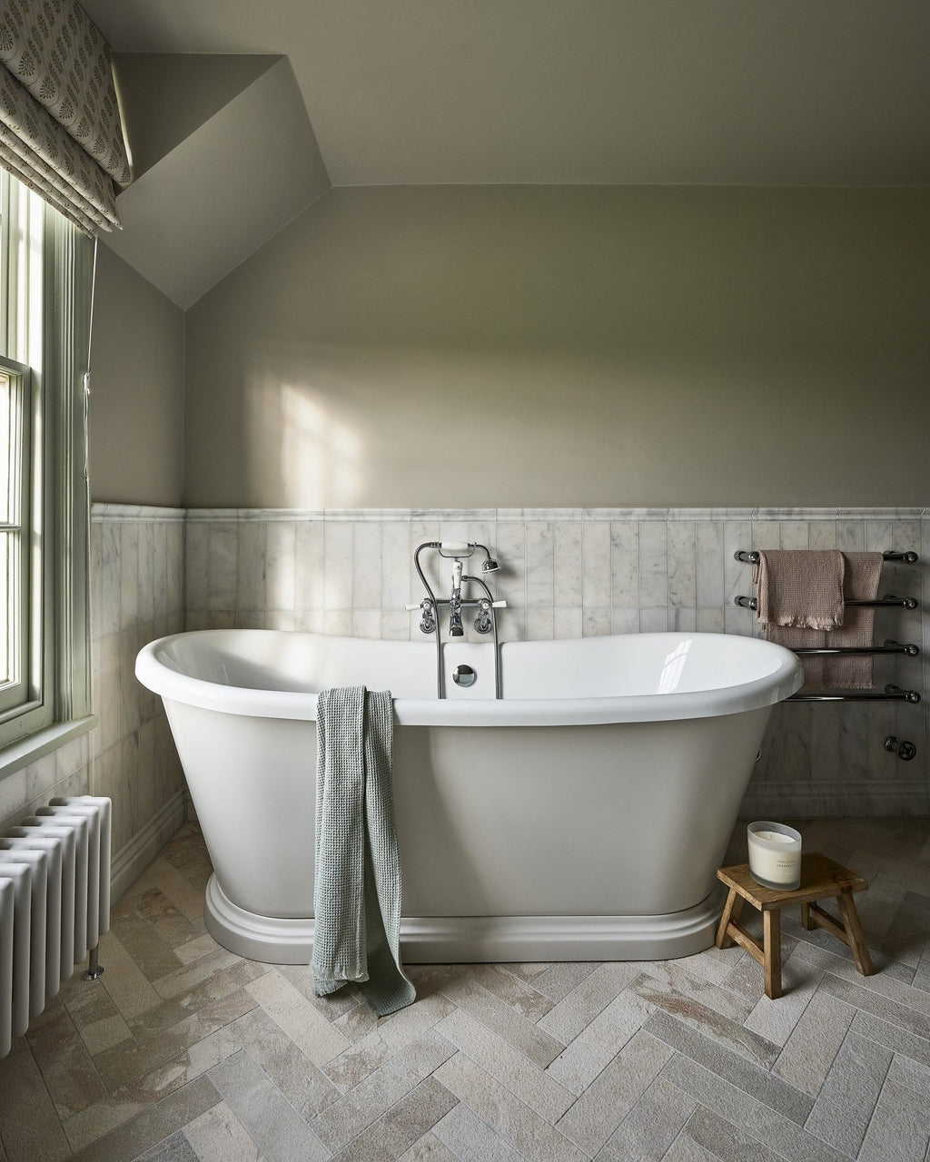 Ca’ Pietra Long Island Marble Honed Finish Dado — official gallery image 3