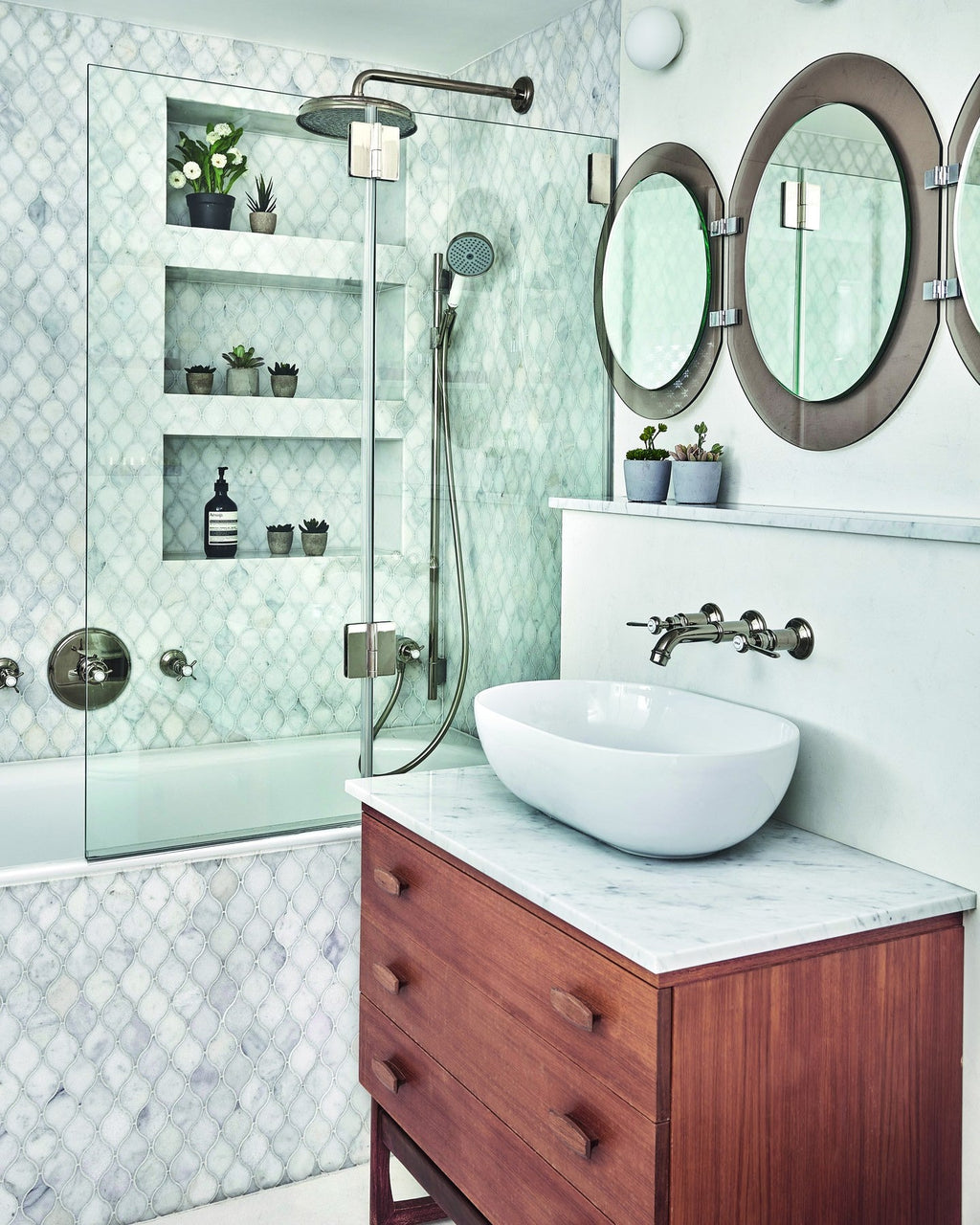 Ca’ Pietra Long Island Marble Honed Finish Tear Drop — official gallery image 3