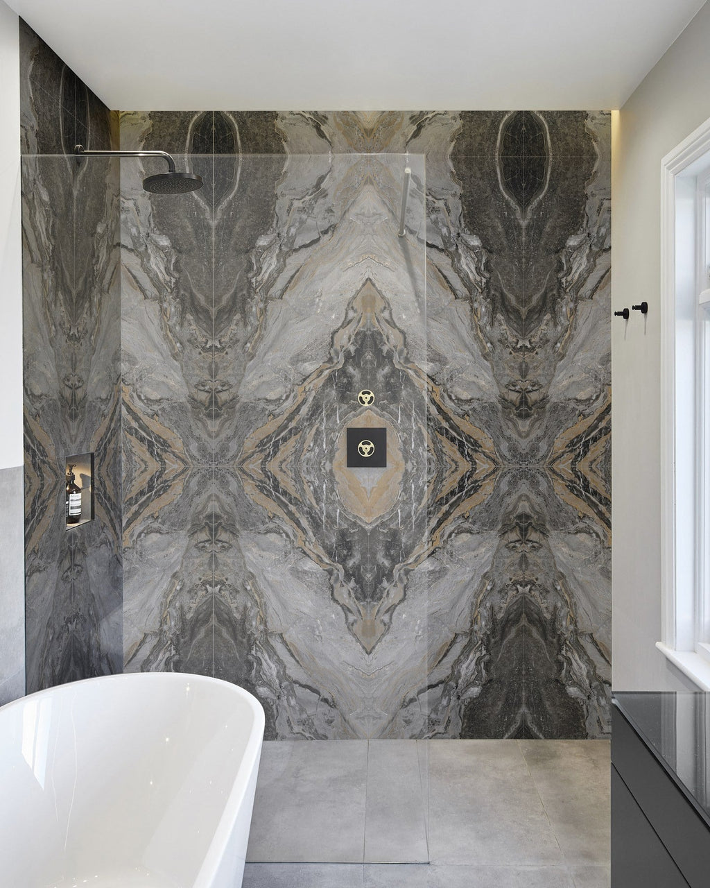 Ca’ Pietra Magnifique Porcelain Nero Bookmatched — official gallery image 5