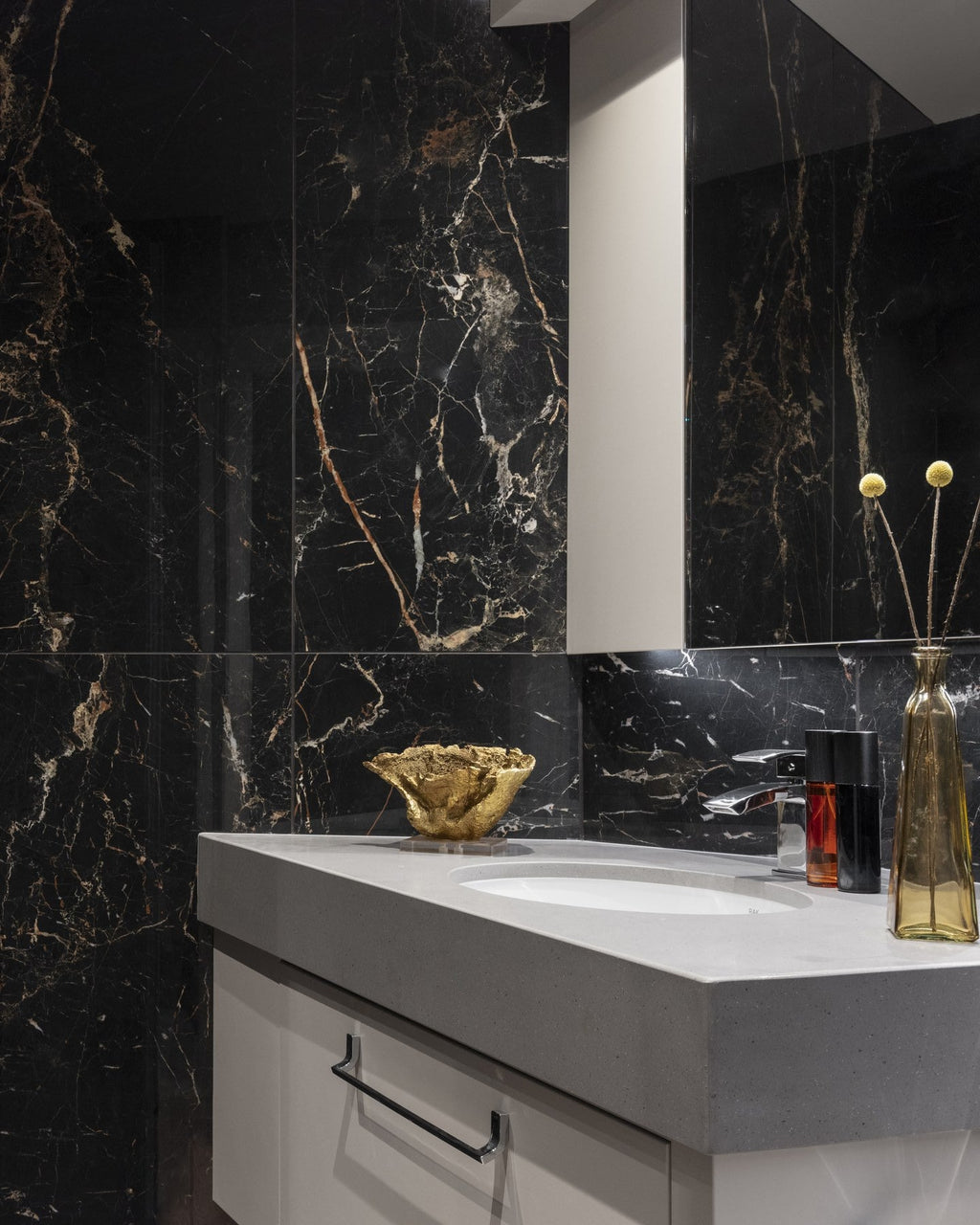 Ca’ Pietra Marble Luxe Porcelain Laurant — official gallery image 6