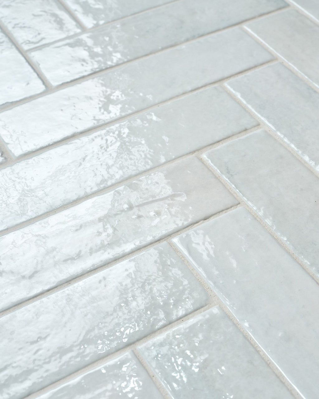 Ca’ Pietra Marlborough Porcelain Parquet Cotton White Gloss — official gallery image 4