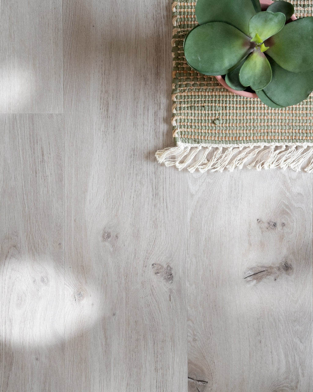 Ca’ Pietra Lyndhurst Minérale Plank Click Tile — official gallery image 8
