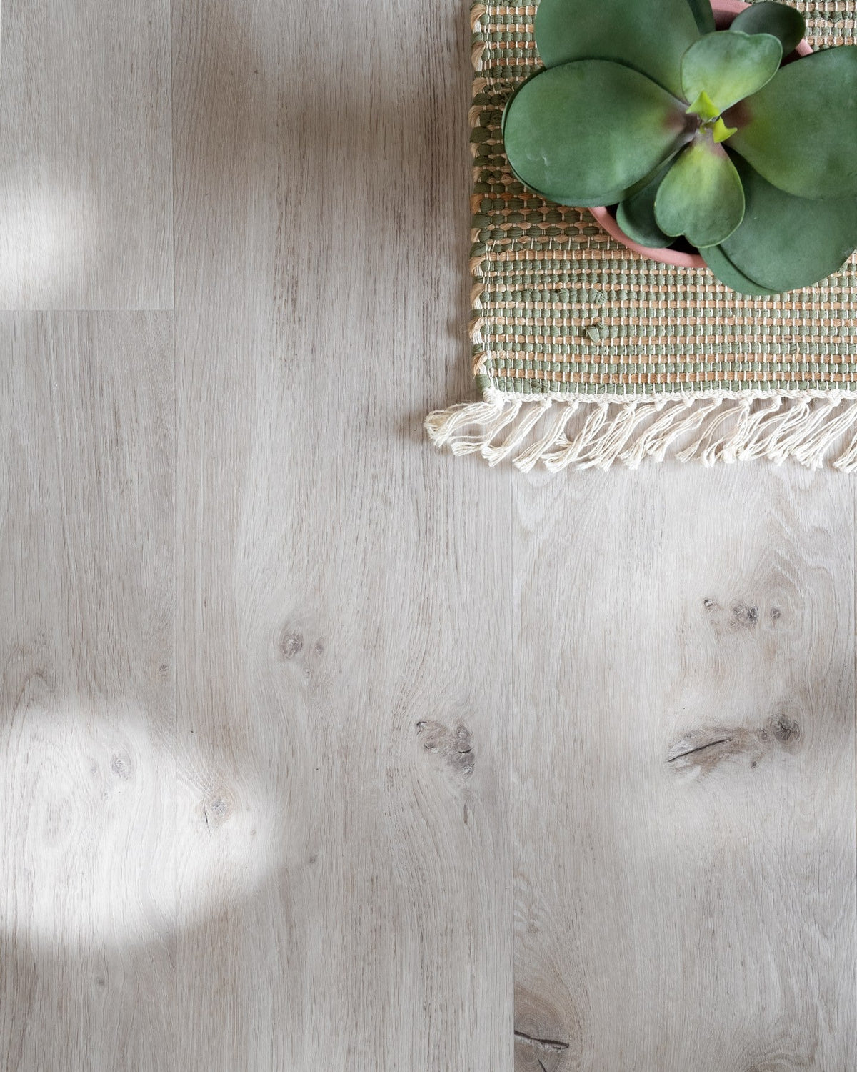 Ca’ Pietra Lyndhurst Minérale Plank Click Tile — official gallery image 8