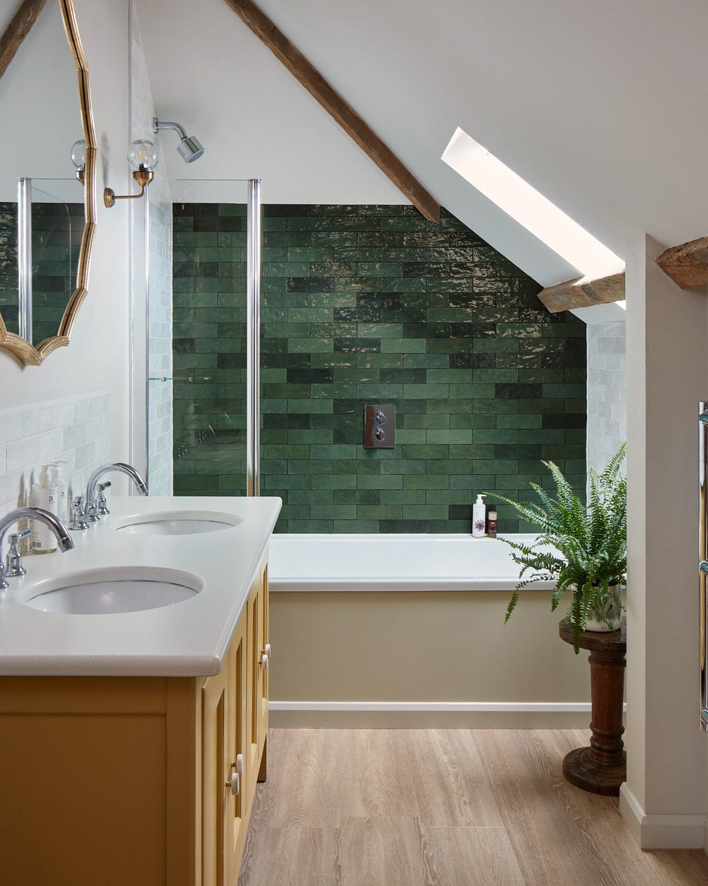 Ca’ Pietra Oasis Ceramic Green Gloss — official gallery image 3