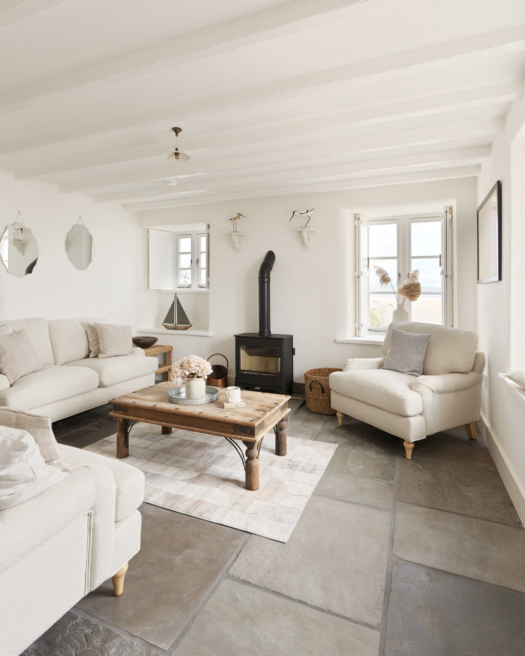Ca’ Pietra Old London Sandstone Worn & Patinated Finish — official gallery image 1
