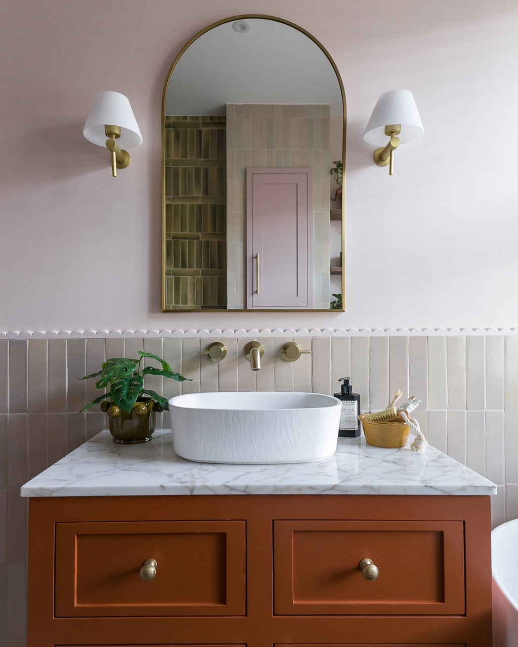 Ca’ Pietra Ornamento Composite Trim Scallop — official gallery image 5