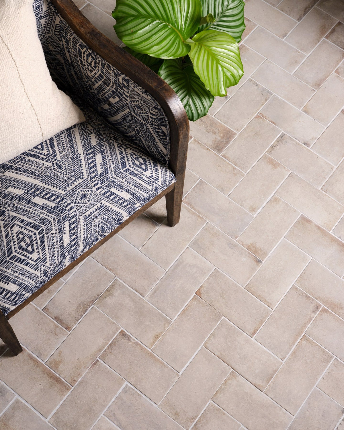 Ca’ Pietra Osterley Porcelain White Brick — official gallery image 3