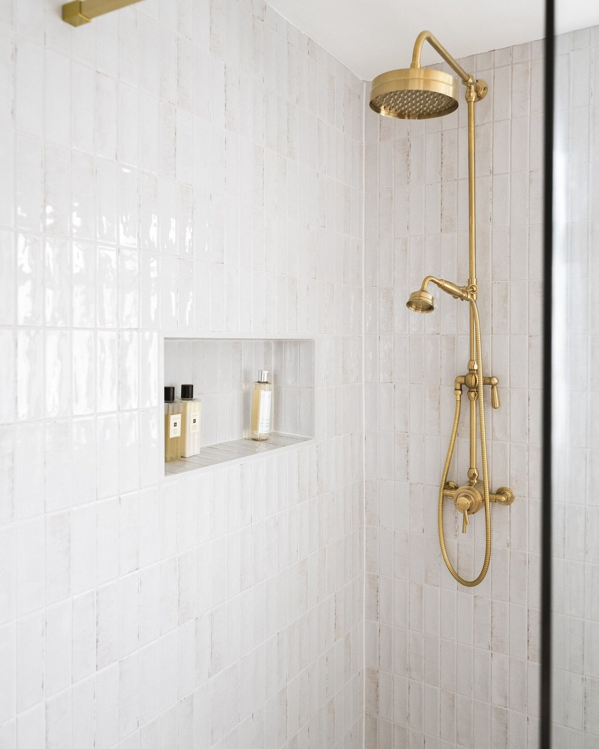 Ca’ Pietra Petite Porcelain Gloss White — official gallery image 7