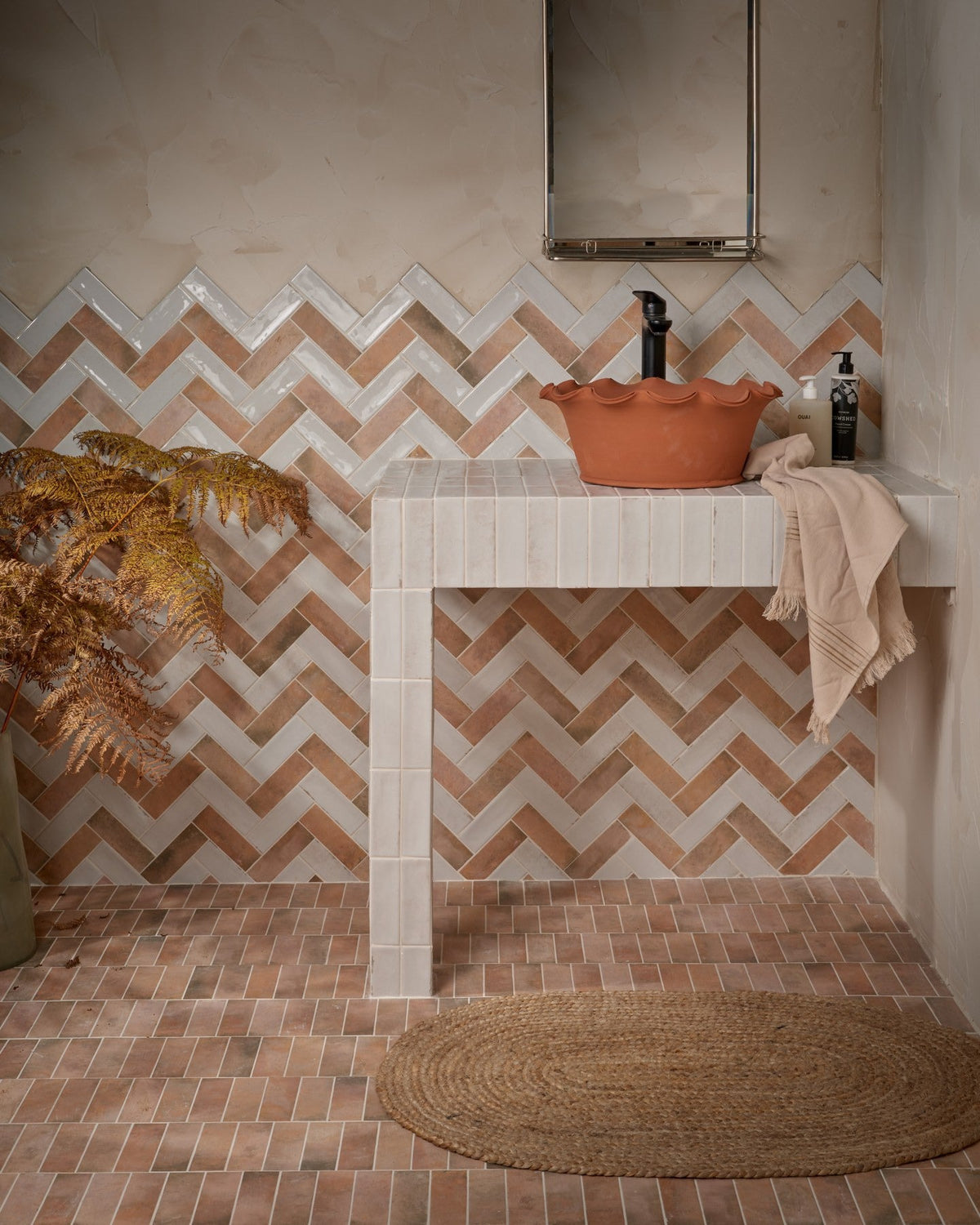 Ca’ Pietra Petite Porcelain Gloss White — official gallery image 10