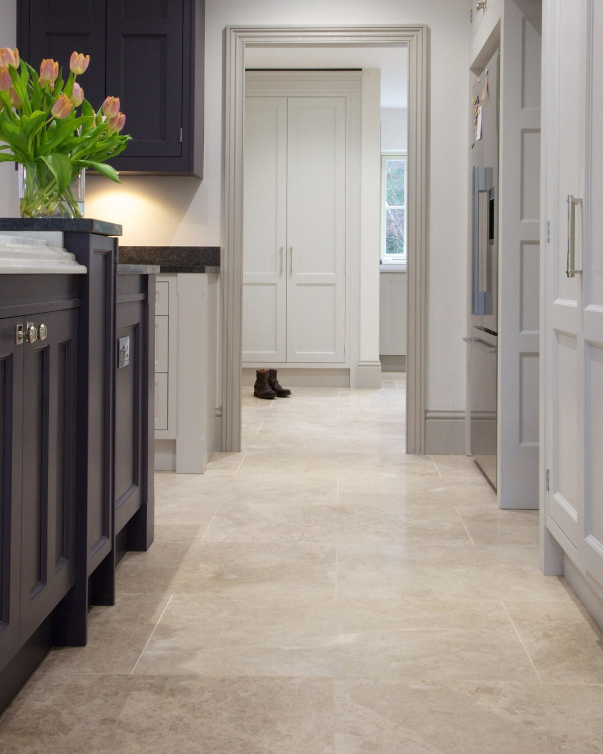Ca’ Pietra Piccadilly Limestone Honed Finish — official gallery image 6