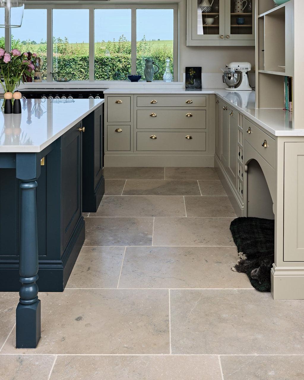 Ca’ Pietra Pimlico Limestone Tumbled Finish — official gallery image 3