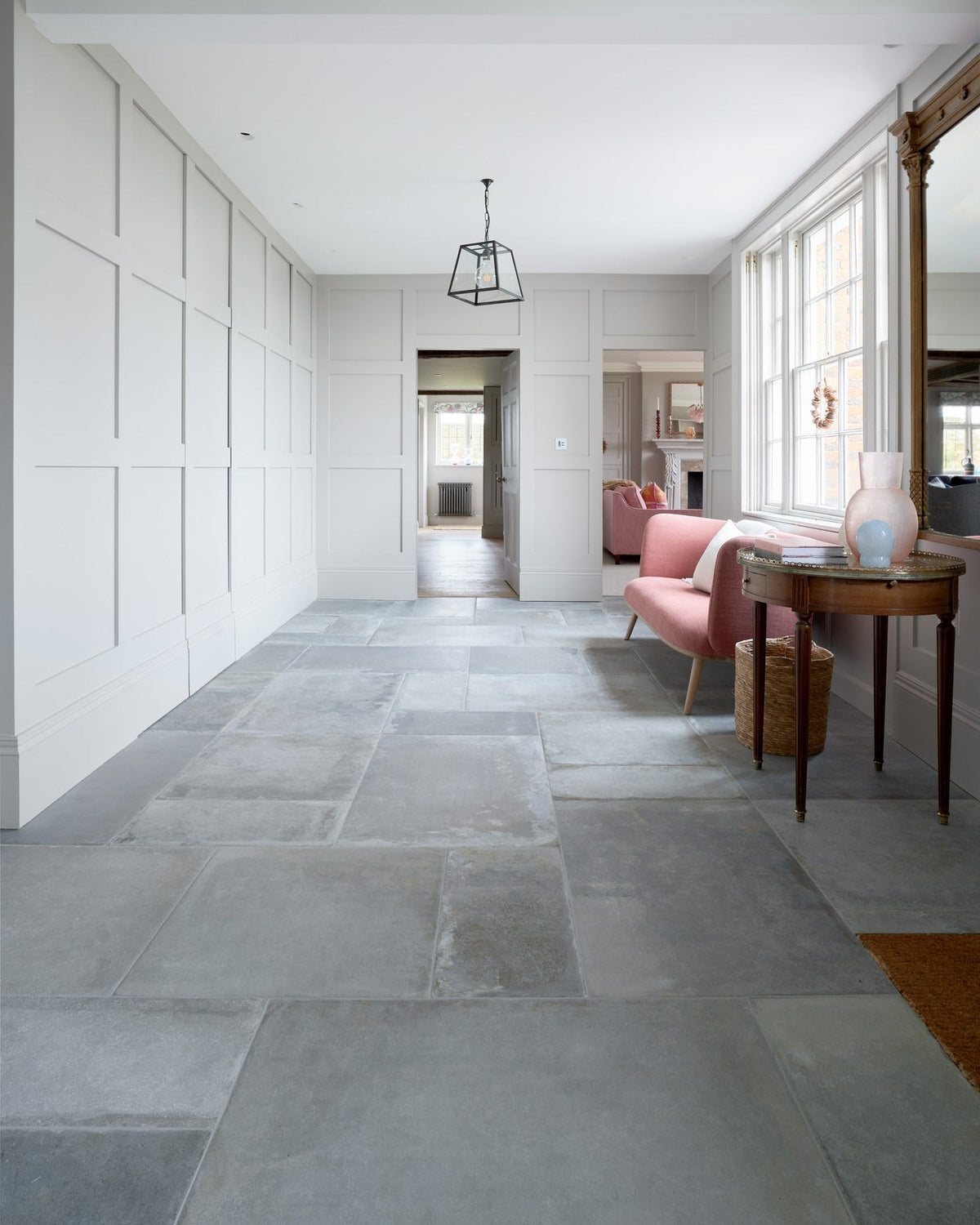 Ca’ Pietra Provence Porcelain Cenere — official gallery image 5