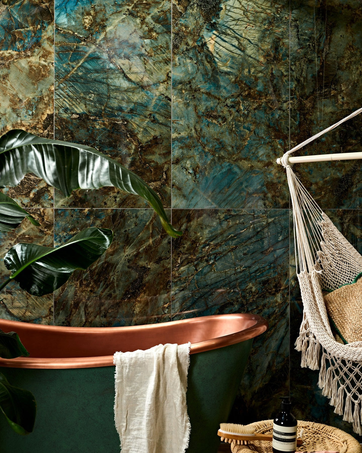 Ca’ Pietra Rainforest Porcelain Lemurian — official gallery image 1