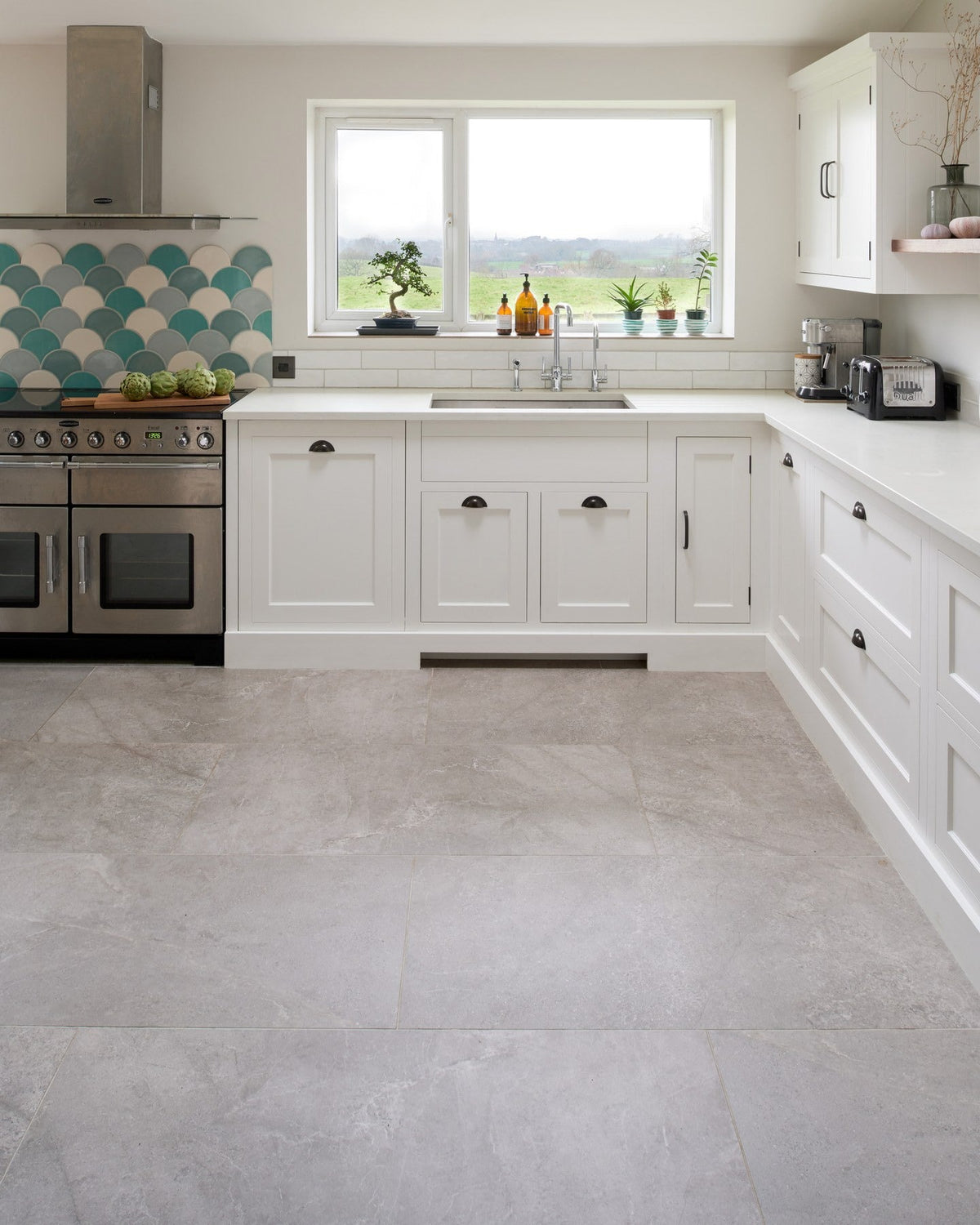 Ca’ Pietra Riverside Porcelain Gris — official gallery image 5