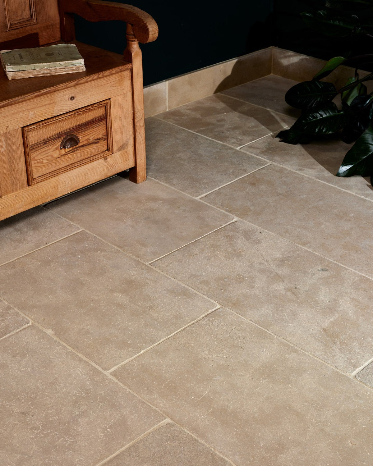 Ca’ Pietra Riviera Limestone Tumbled — official gallery image 6
