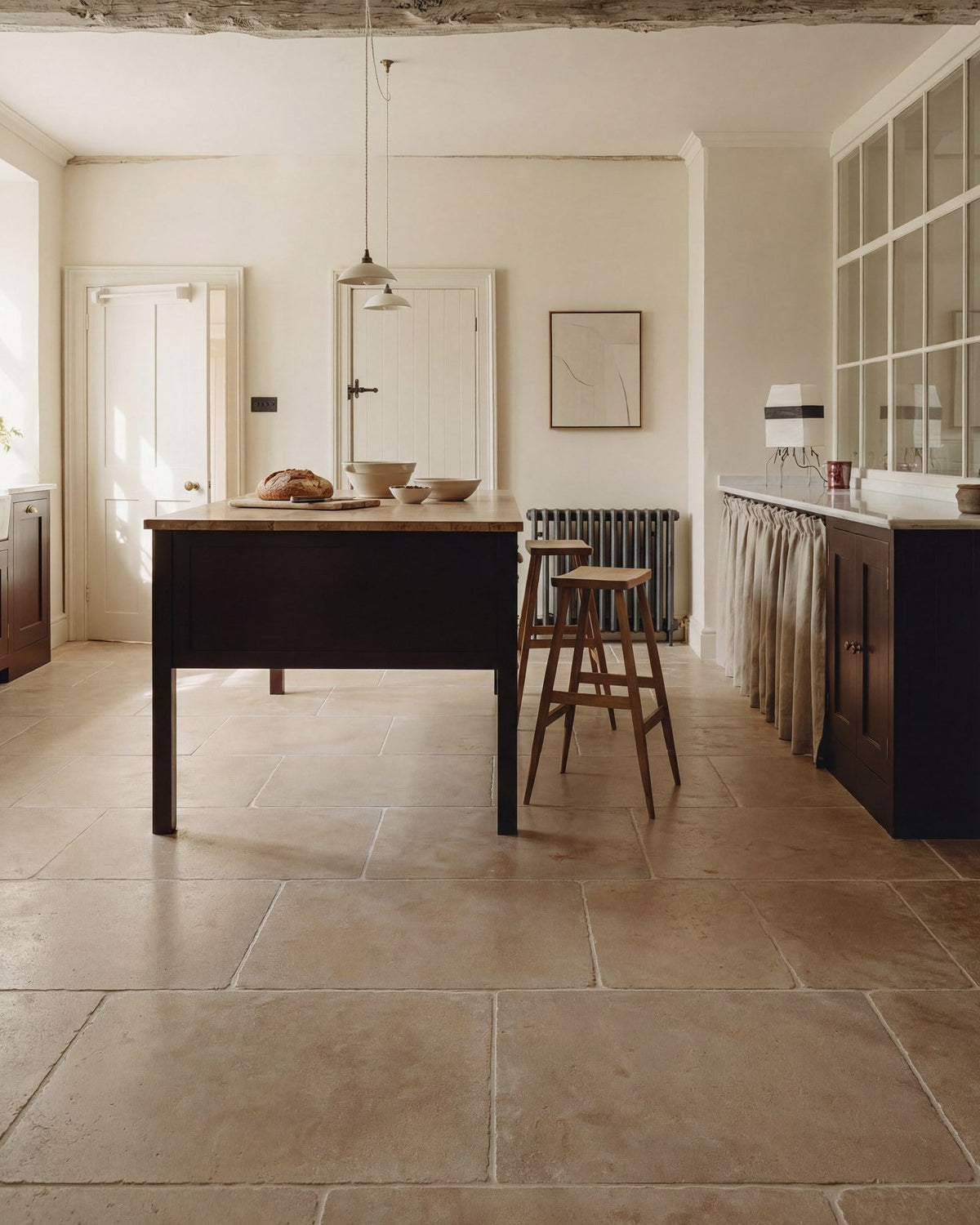Ca’ Pietra Romaine Limestone Tumbled Finish — official gallery image 3