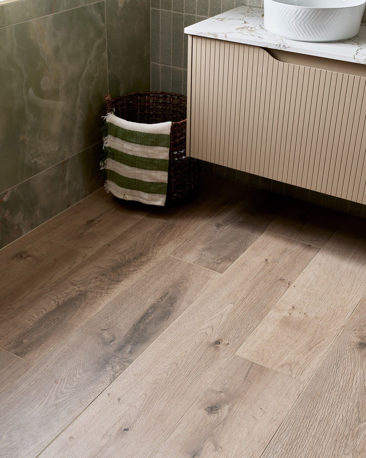 Ca’ Pietra Sussex Porcelain Amber — official gallery image 6