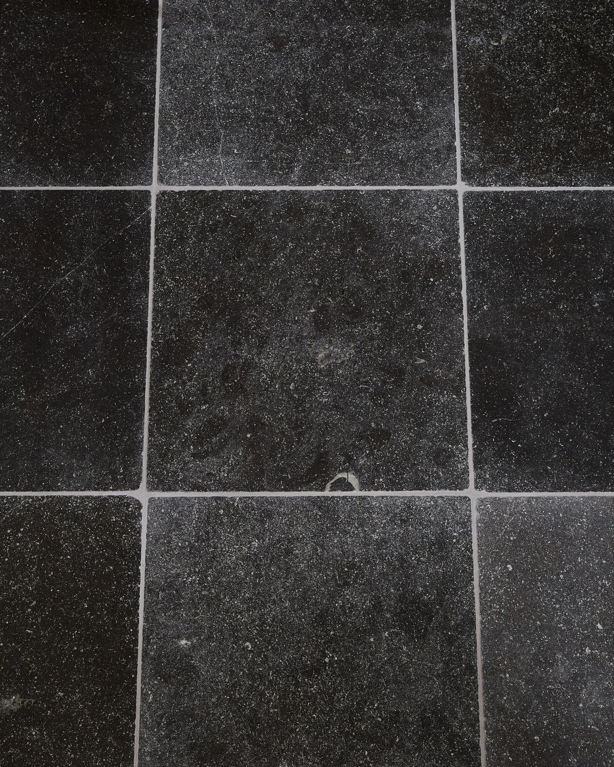 Ca’ Pietra Tora Blue Limestone Tumbled Finish — official gallery image 3