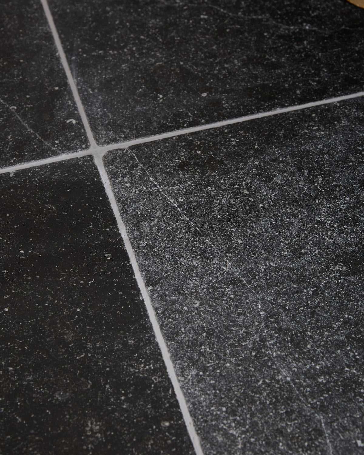 Ca’ Pietra Tora Blue Limestone Tumbled Finish — official gallery image 4