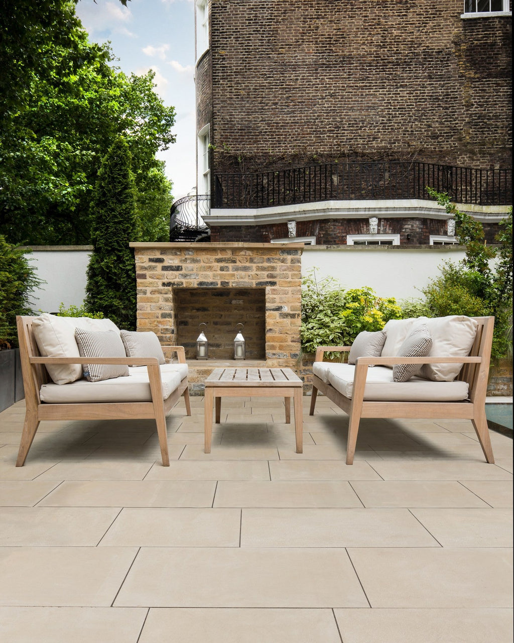 Ca’ Pietra Trafalgar Sandstone Etched — official gallery image 6