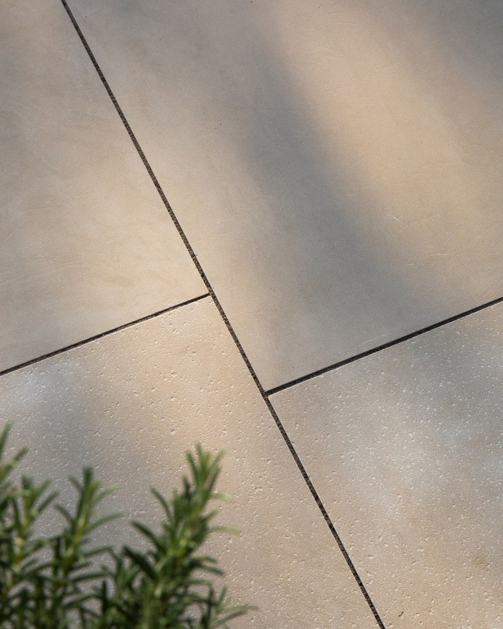 Ca’ Pietra Trafalgar Sandstone Etched — official gallery image 8