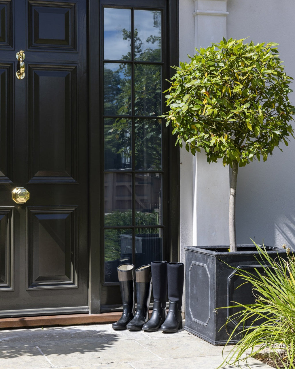 Ca’ Pietra Trusloe Limestone Paving Seasoned Finish — official gallery image 6