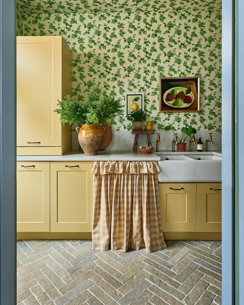 Ca’ Pietra Trusloe Limestone Seasoned Finish Parquet — official gallery image 8