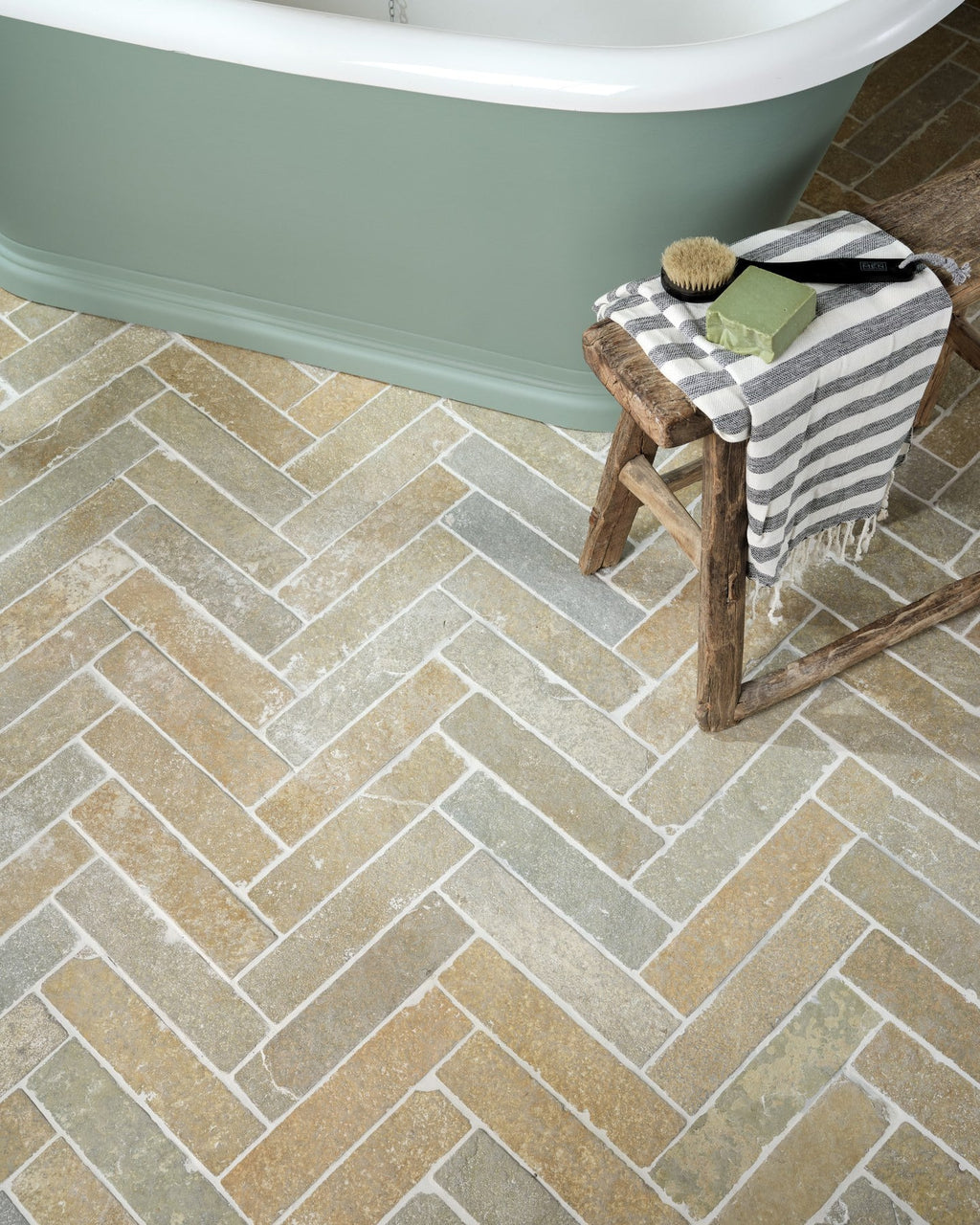 Ca’ Pietra Trusloe Limestone Seasoned Finish Parquet — official gallery image 9