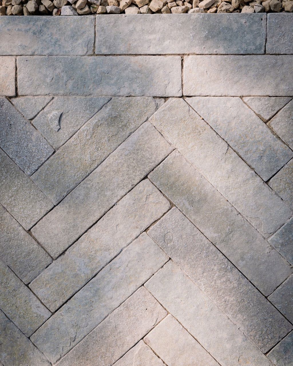 Ca’ Pietra Trusloe Limestone Seasoned Finish Parquet — official gallery image 10