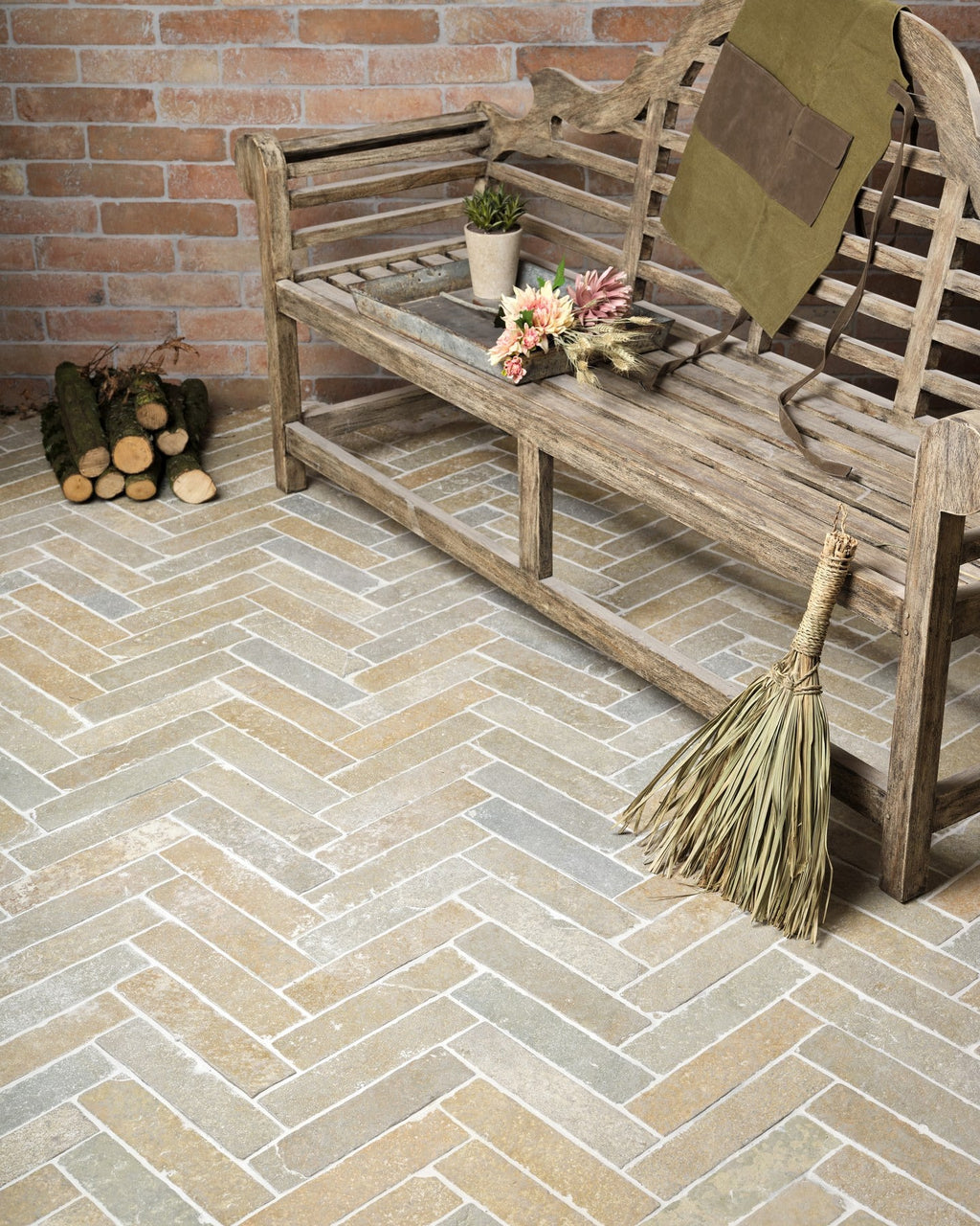 Ca’ Pietra Trusloe Limestone Seasoned Finish Parquet — official gallery image 11
