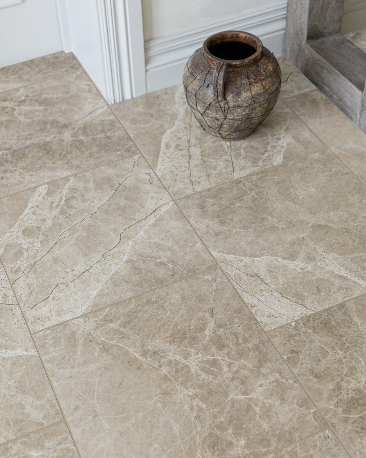Ca’ Pietra Versailles Marble Brun Honed — official gallery image 5