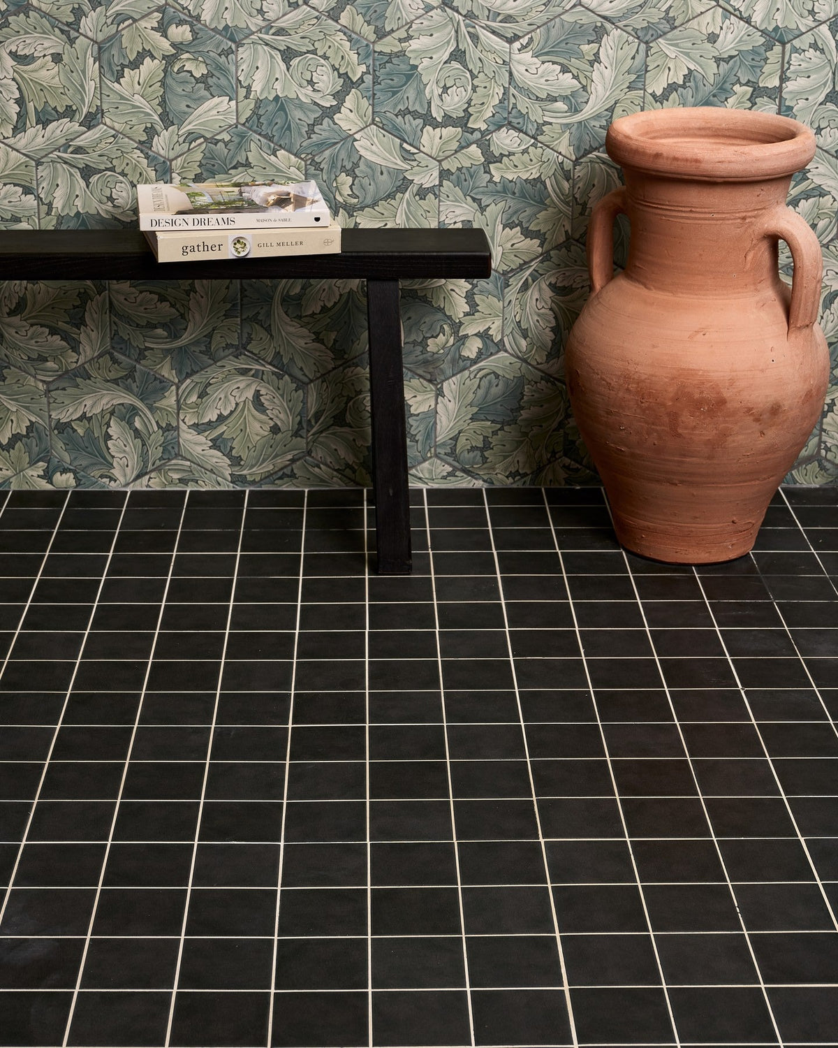 Ca’ Pietra Victorian Style™ Porcelain Anthracite Field — official gallery image 4