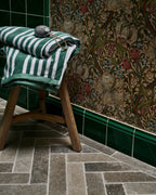 Ca’ Pietra Victorian Style™ Wall Ceramic Emerald Green Skirting — official gallery image 1