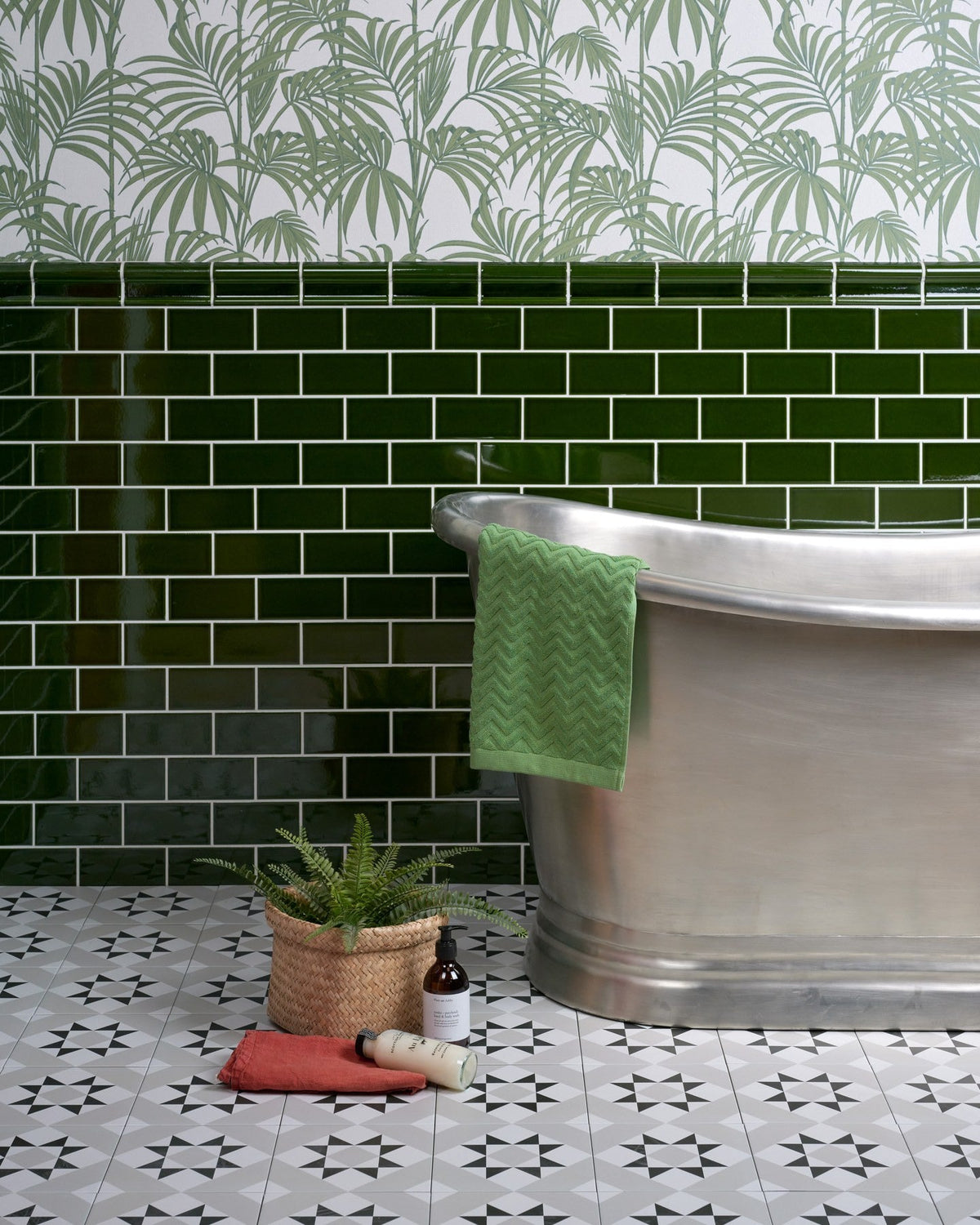 Ca’ Pietra Victorian Style™ Wall Ceramic Olive Green Metro Crackle Glaze — official gallery image 3