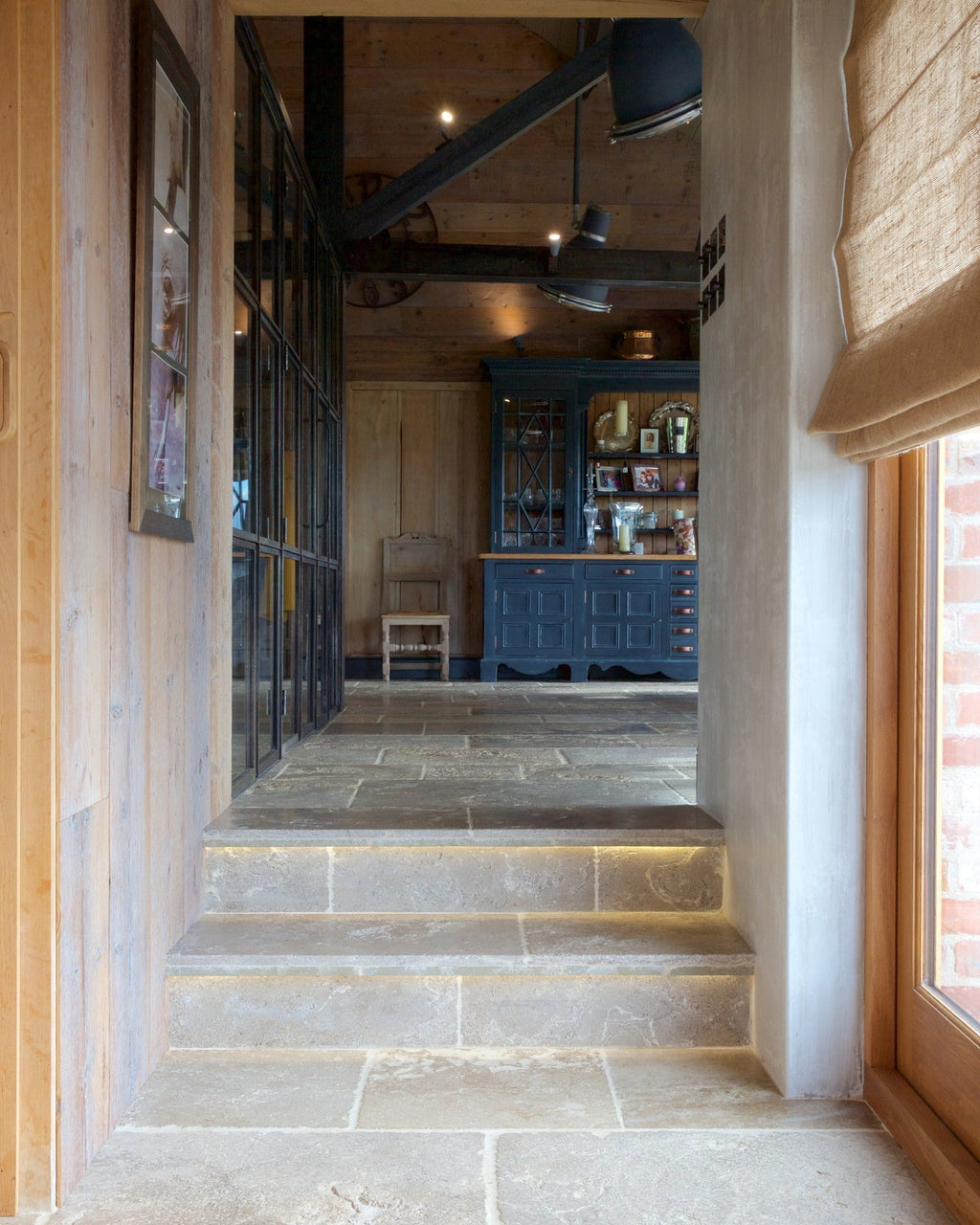 Ca’ Pietra Vieux Bourgogne Limestone Ancient Finish — official gallery image 8
