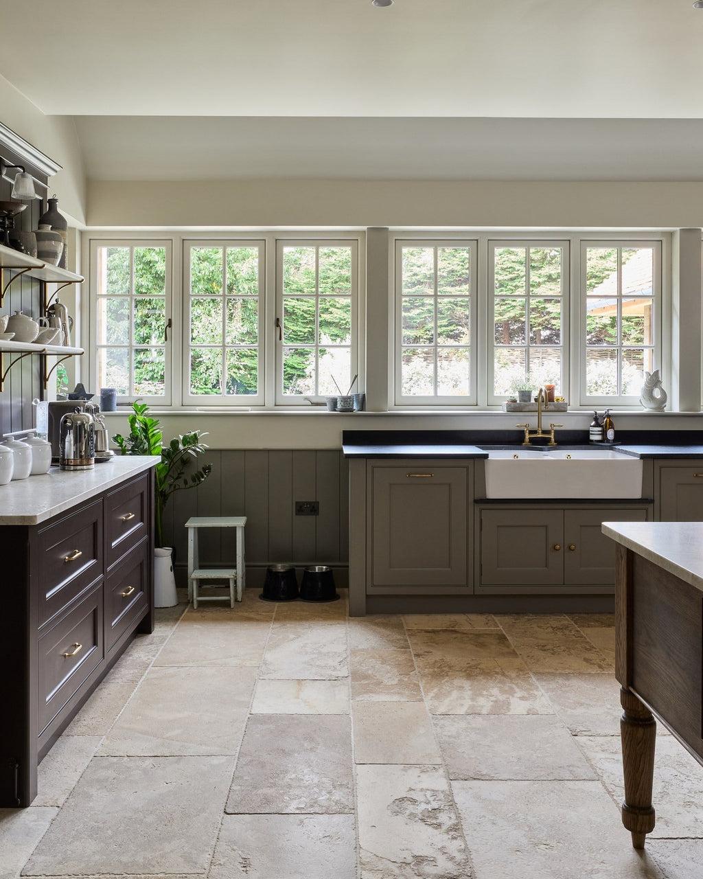 Ca’ Pietra Vieux Bourgogne Limestone Ancient Finish — official gallery image 1