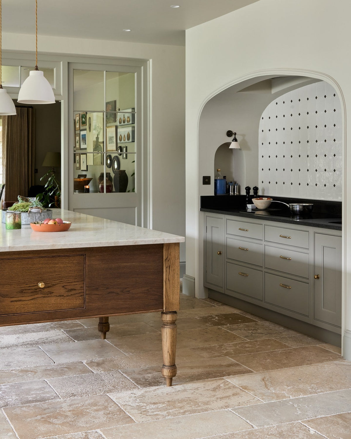 Ca’ Pietra Vieux Bourgogne Limestone Ancient Finish — official gallery image 14
