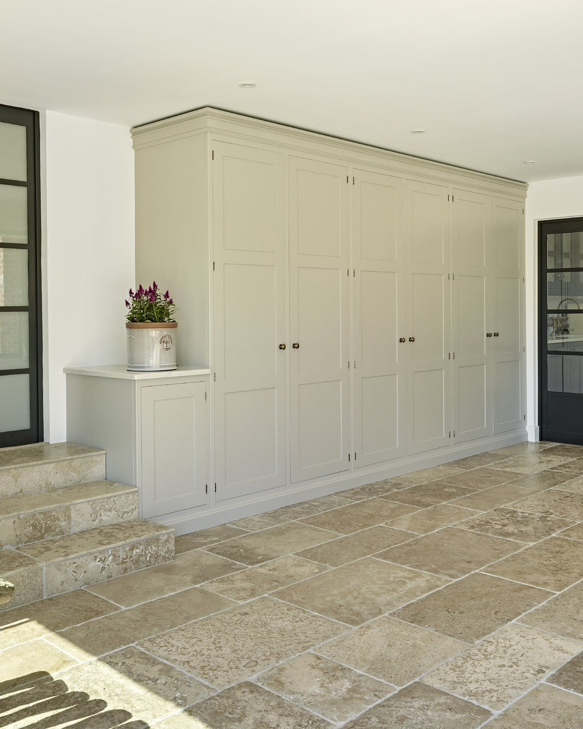 Ca’ Pietra Vieux Bourgogne Limestone Artisan Antiqued Finish — official gallery image 5