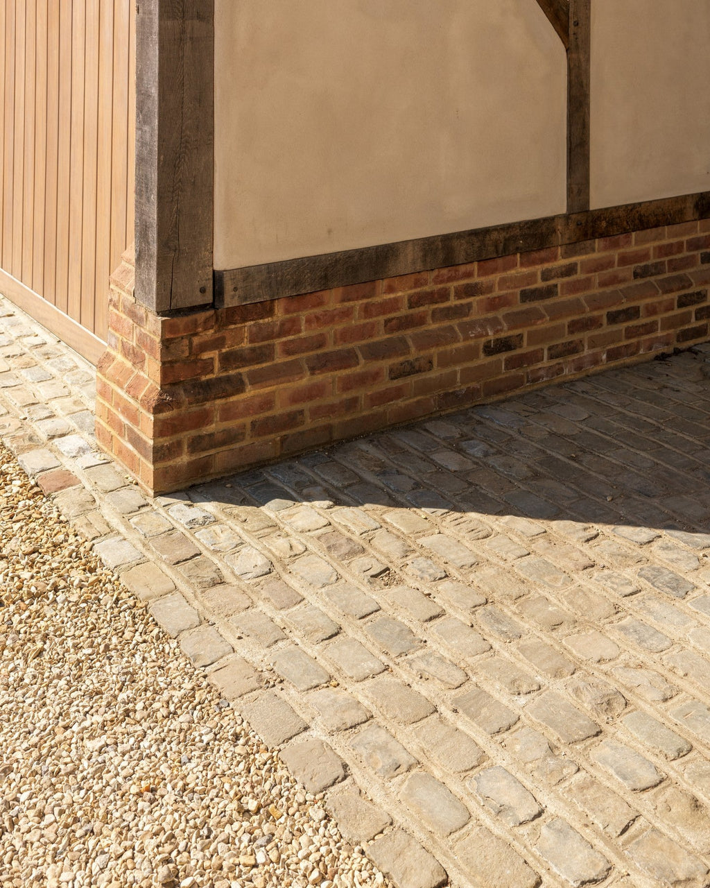 Ca’ Pietra Windsor Sandstone Cobble Reclaimed & Sawn — official gallery image 5